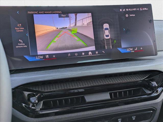 Used 2026 BMW 430i Coupe w/ M Sport Package RWD image 13