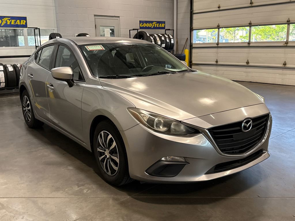 Used 2015 MAZDA MAZDA3 i Sport FWD image 3