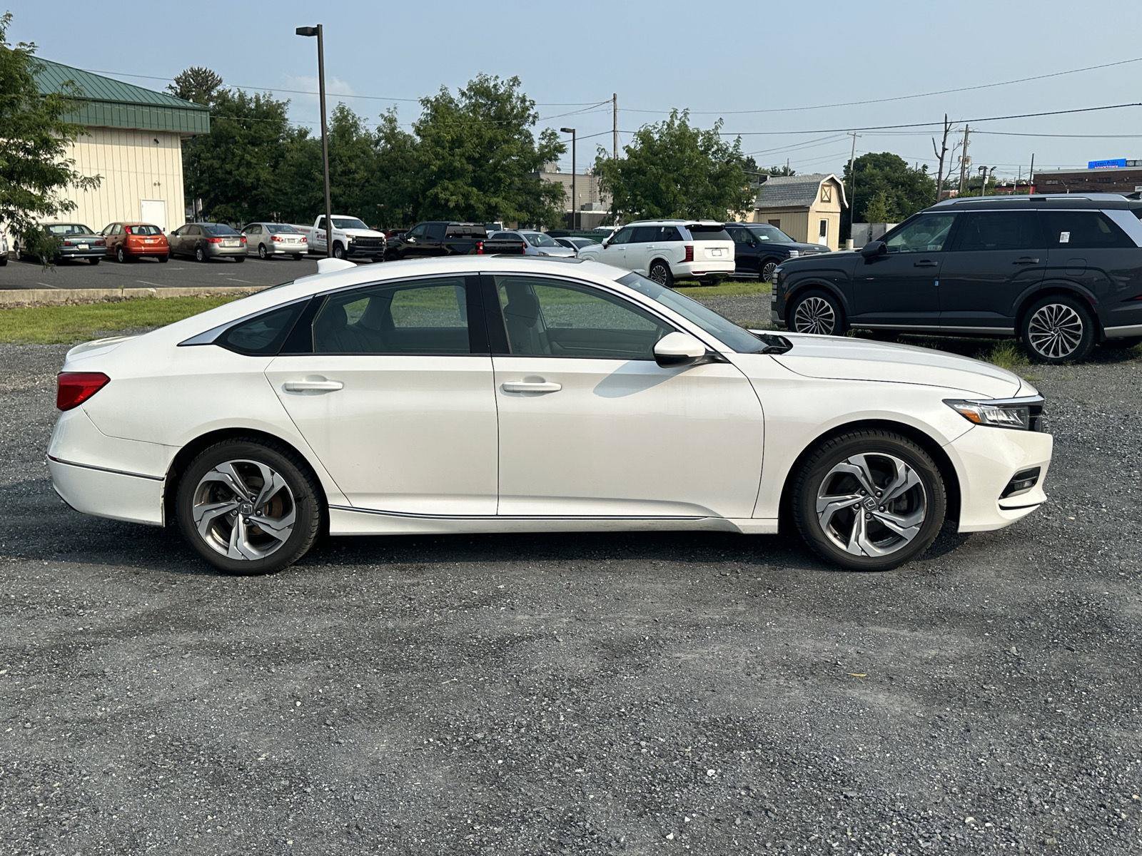 Used 2019 Honda Accord EX-L image 9