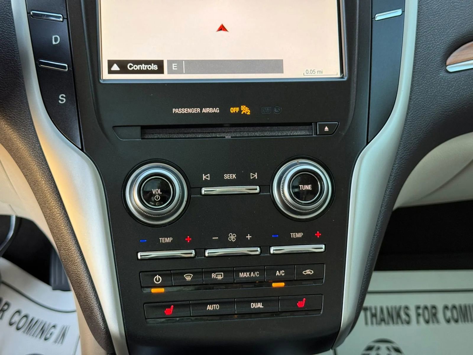 Used 2019 Lincoln MKC Select w/ Select Plus Package image 23