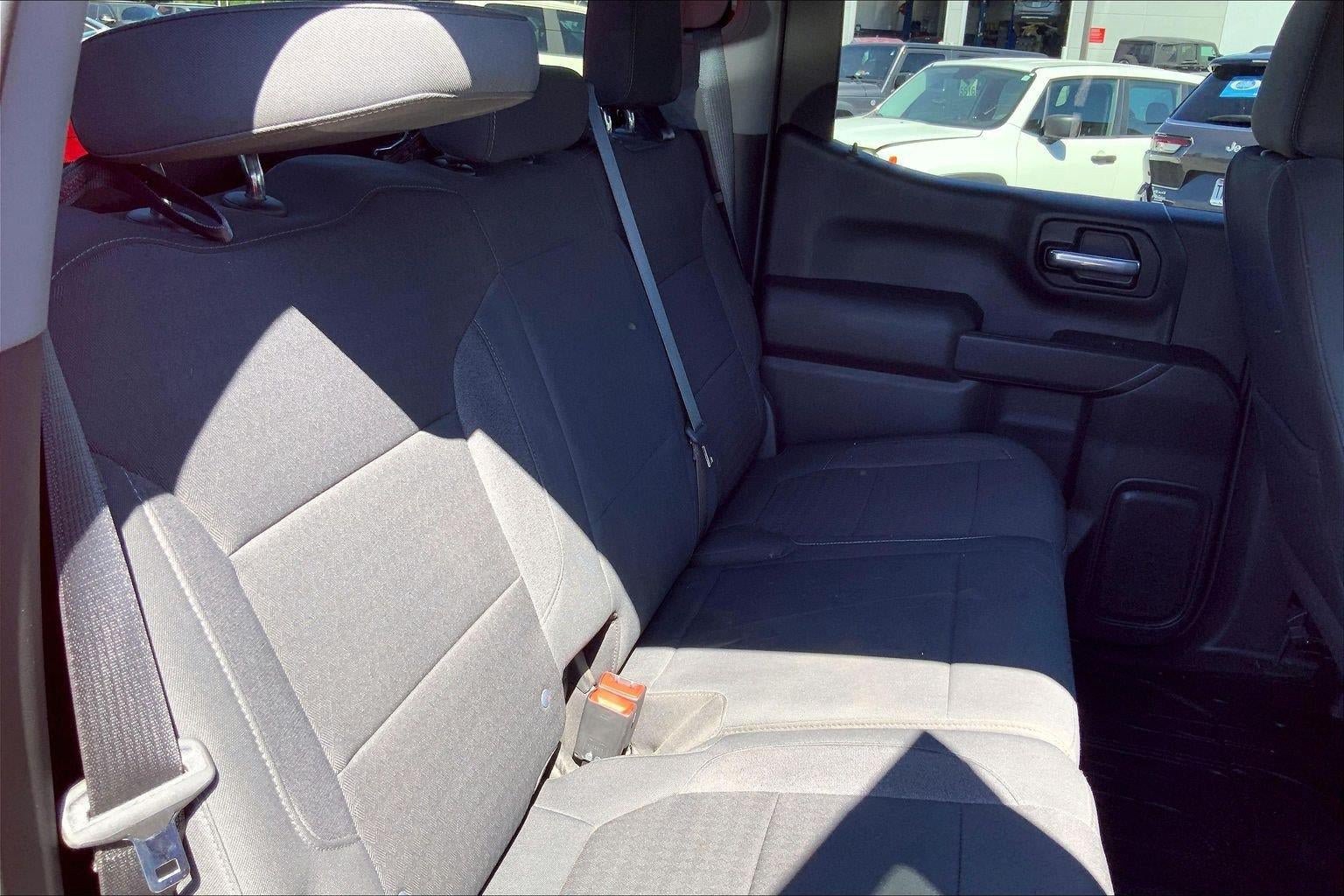 Used 2021 Chevrolet Silverado 1500 LT w/ LPO, Liner Protection Package AWD/4WD image 22