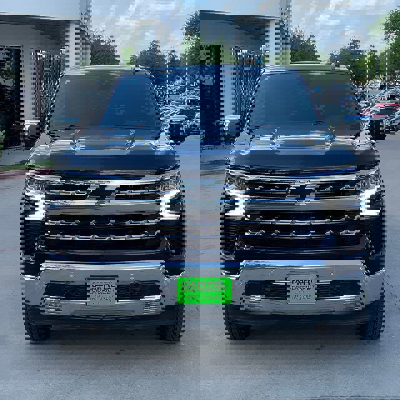 Used 2022 Chevrolet Silverado 1500 LTZ w/ LTZ Premium Package AWD/4WD image 7