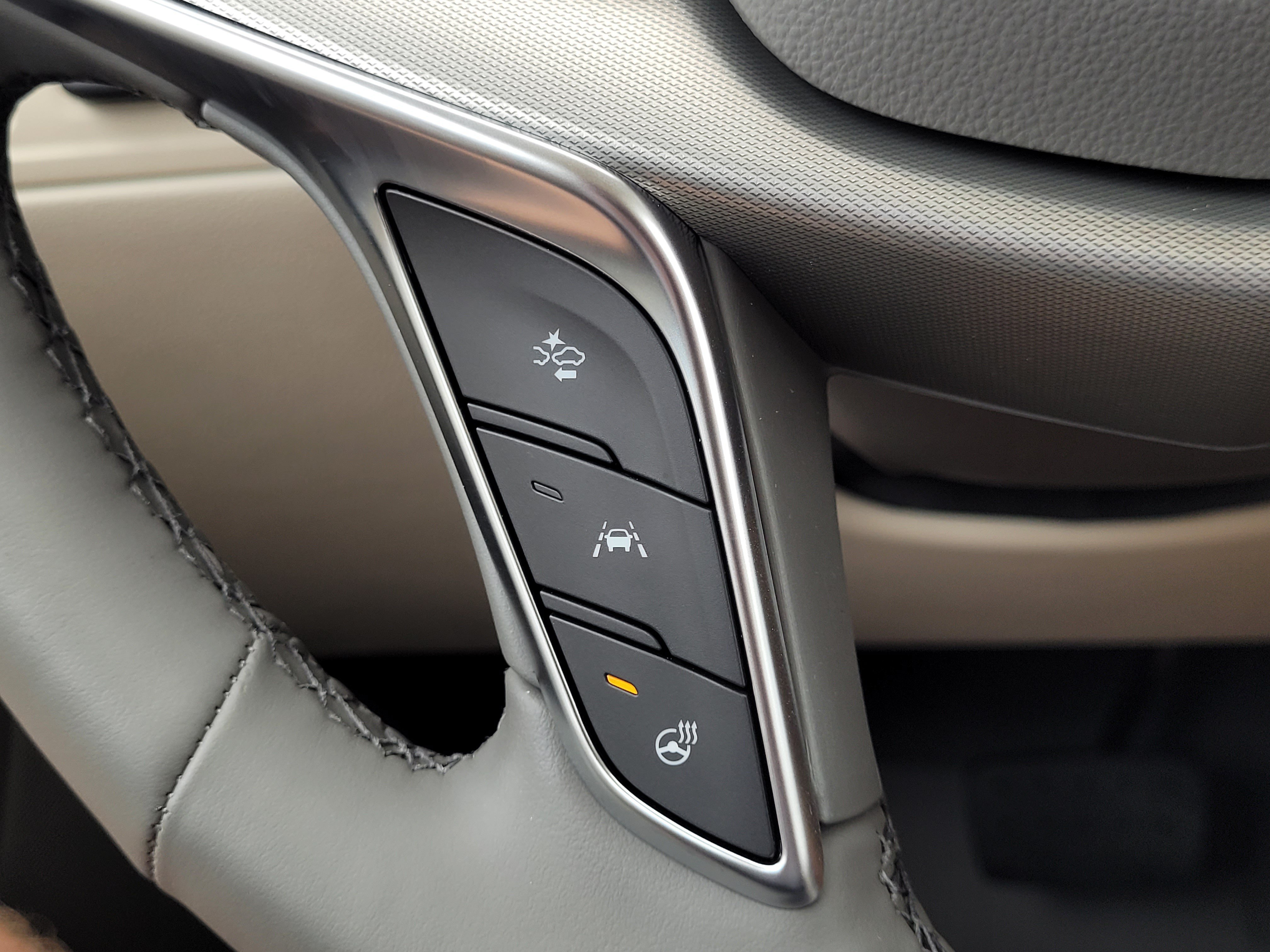New 2026 Cadillac XT5 Premium Luxury w/ Driver Assist Package FWD image 18