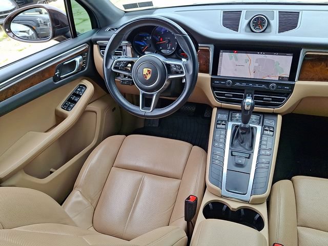 Used 2021 Porsche Macan AWD/4WD image 14