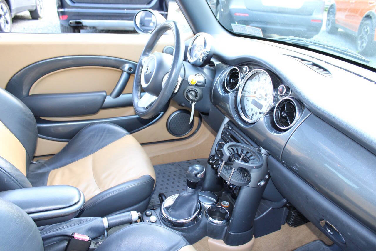 Used 2006 MINI Cooper S FWD image 12