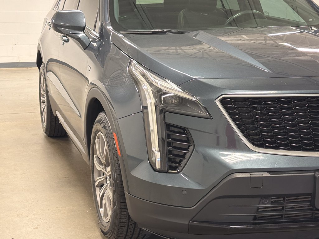 Used 2020 Cadillac XT4 Sport FWD image 5