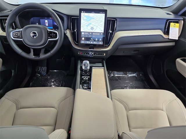 New 2026 Volvo XC60 B5 Plus w/ Protection Package Premier image 9