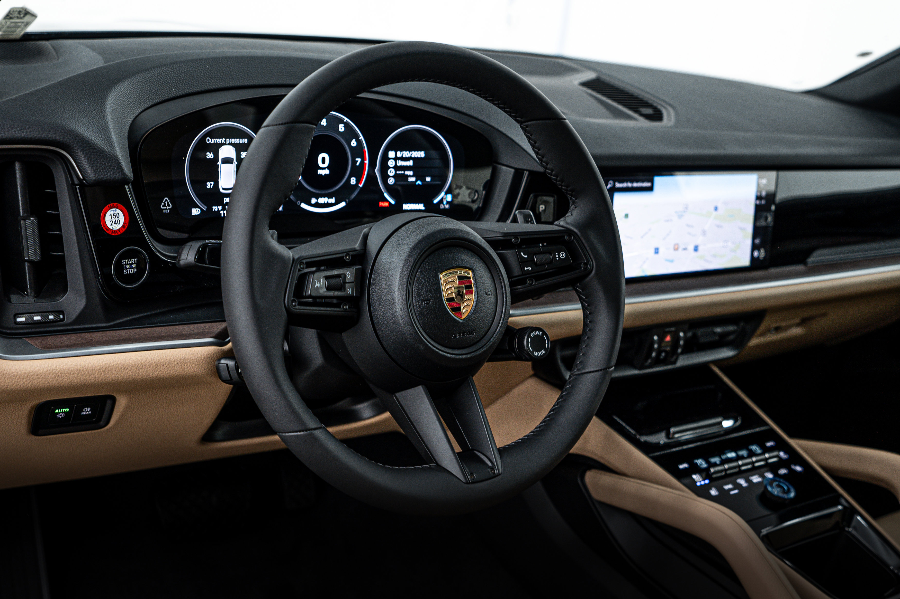 Certified 2026 Porsche Cayenne image 16