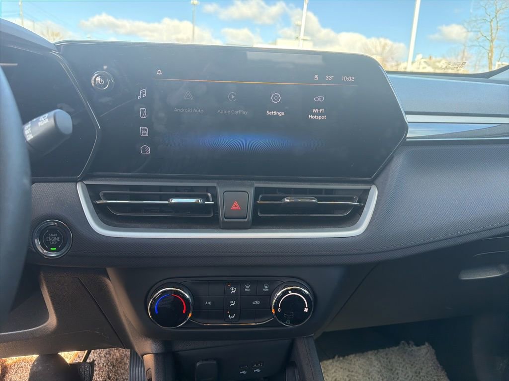 Used 2025 Chevrolet TrailBlazer LS w/ LS Convenience Package image 19