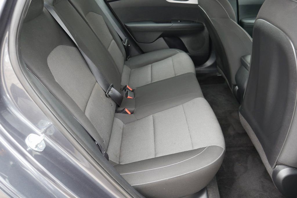 Used 2022 Kia Forte LXS image 22