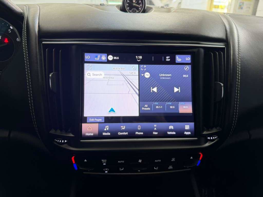 Used 2023 Maserati Levante GT AWD/4WD image 36