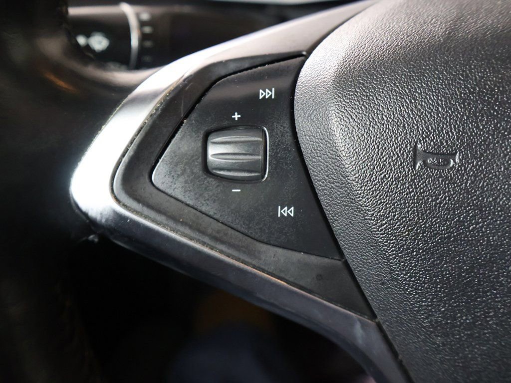 Used 2016 Tesla Model S 75D image 39