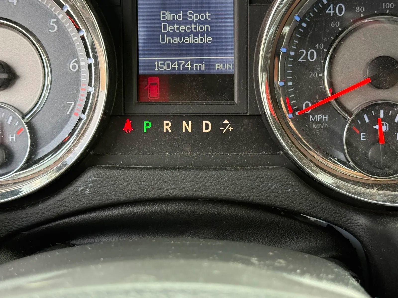 Used 2014 Chrysler Town & Country Limited image 26