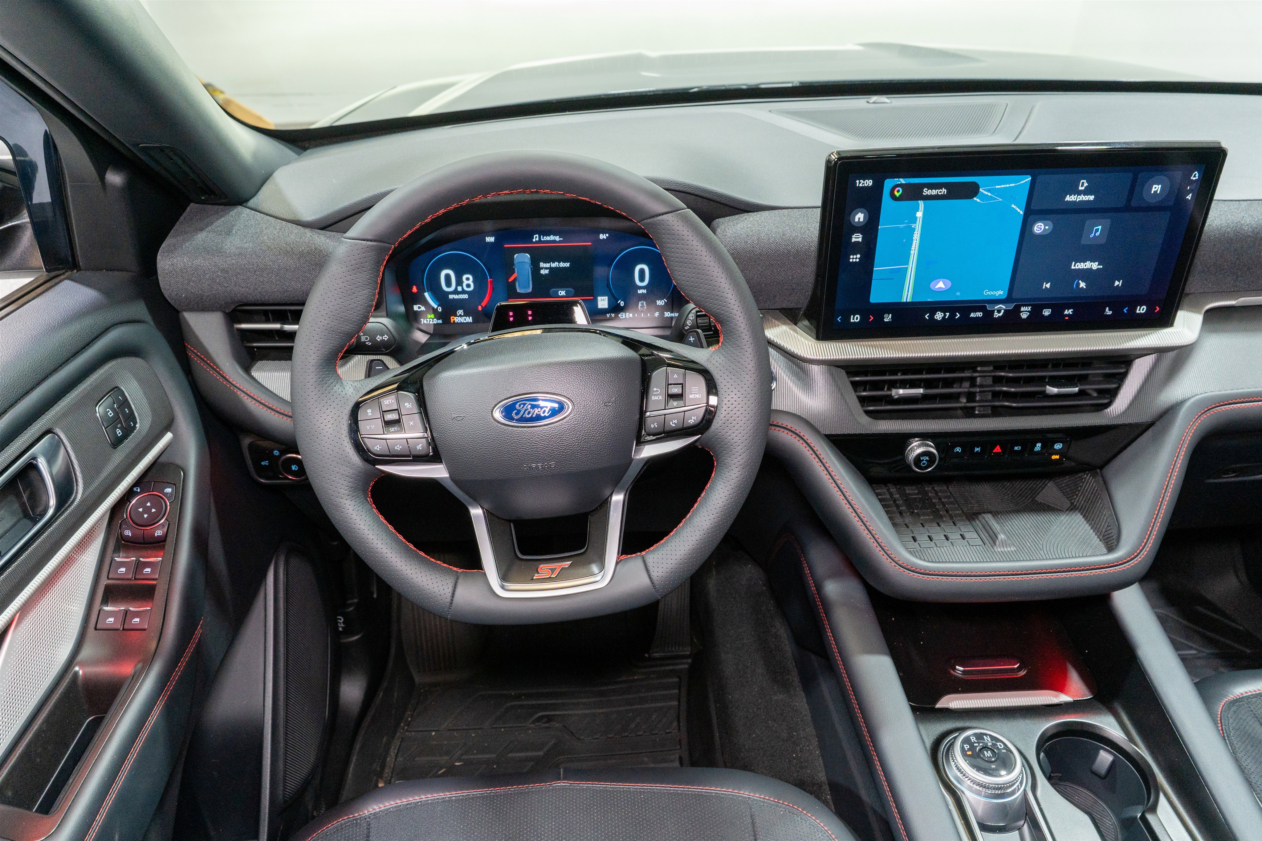 Used 2025 Ford Explorer ST w/ Sun And Sound Package image 11