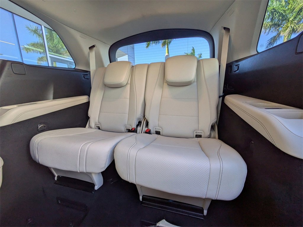 Used 2023 Mercedes-Benz GLS 450 4MATIC image 15