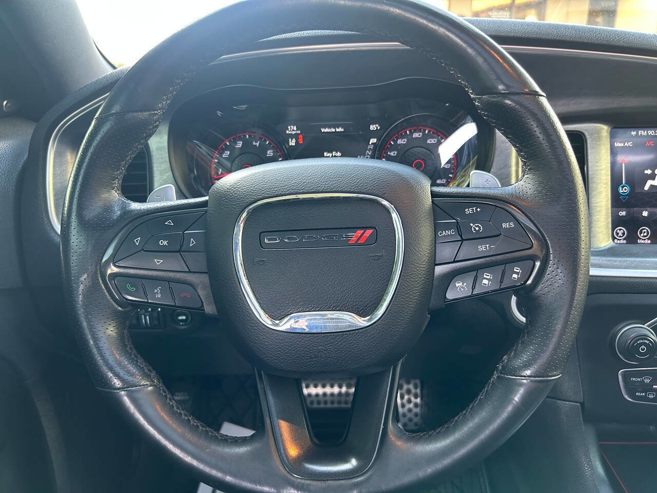 Used 2017 Dodge Charger R/T image 17