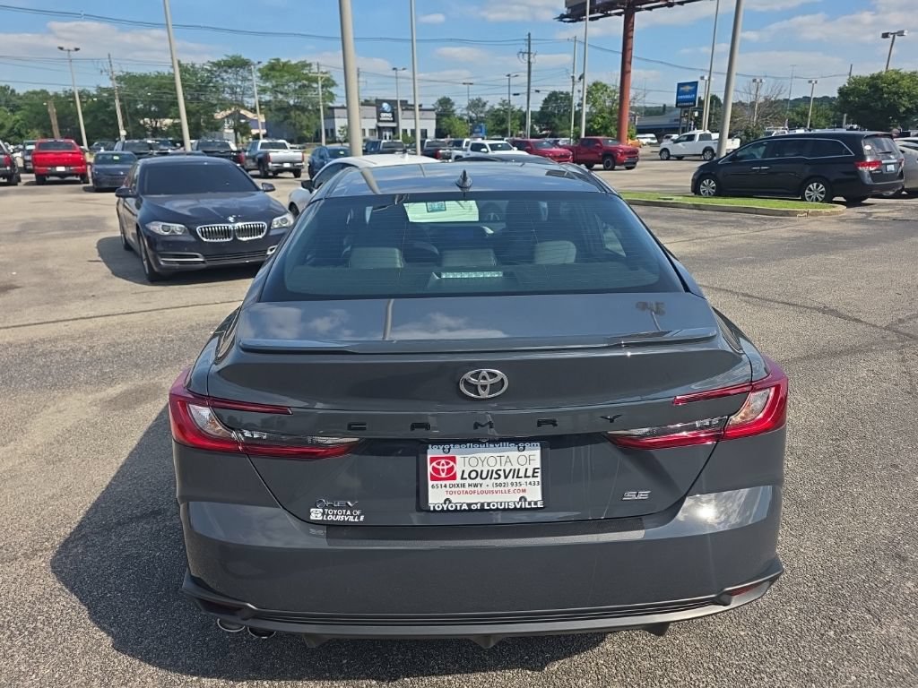 Certified 2025 Toyota Camry SE FWD image 5