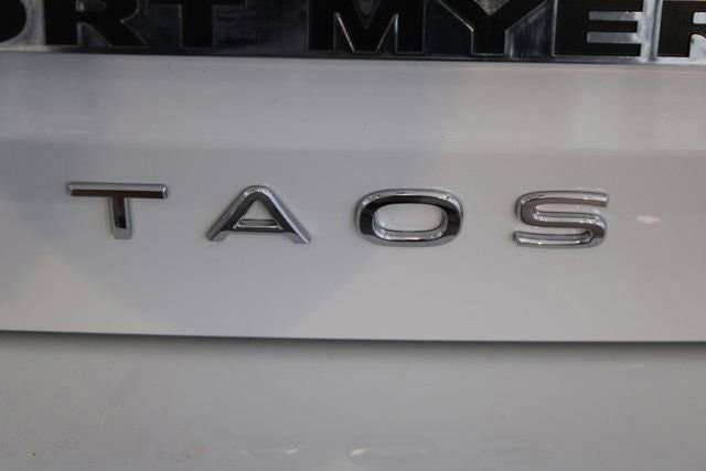Used 2024 Volkswagen Taos S image 19