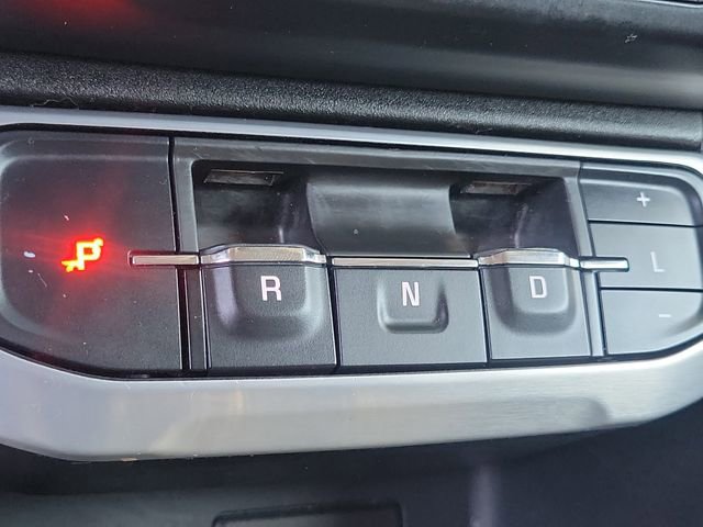 Used 2020 GMC Acadia SLE w/ Trailering Package FWD image 15