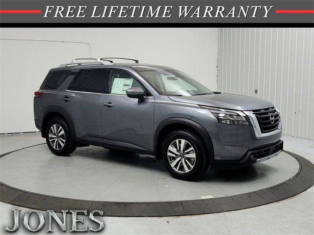 New 2025 Nissan Pathfinder SL
