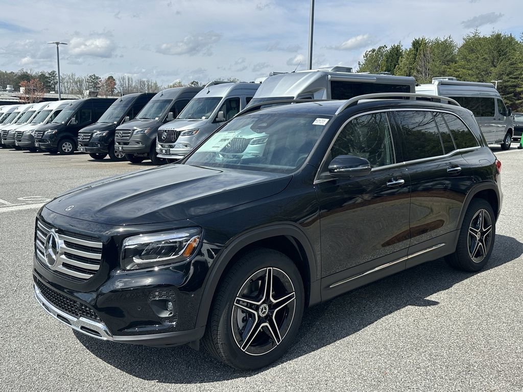 New 2026 Mercedes-Benz GLB 250 4MATIC image 4