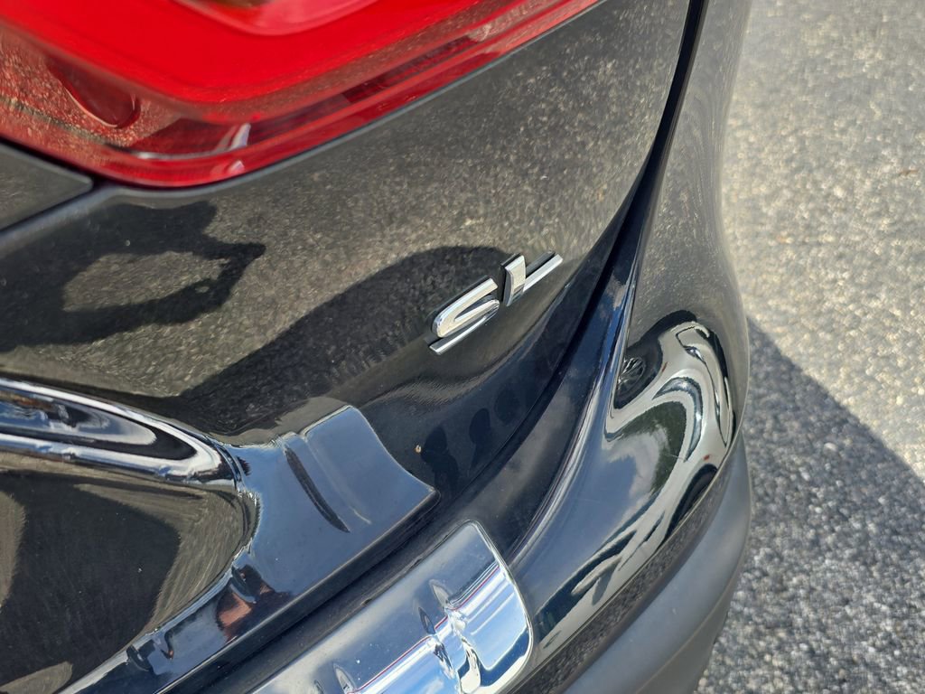 Used 2020 Nissan Rogue Sport SL FWD image 6