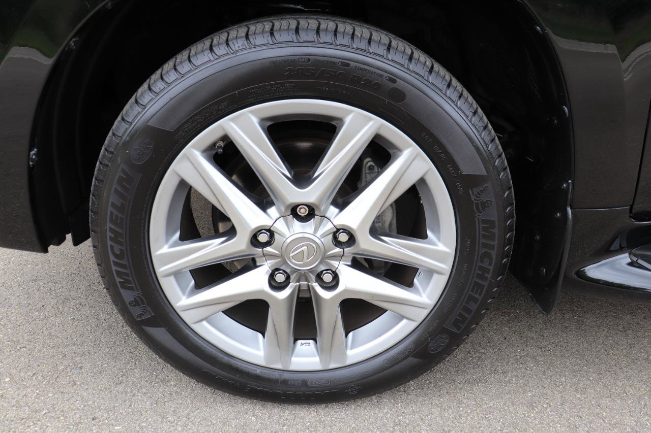 Used 2015 Lexus LX 570 4WD image 95