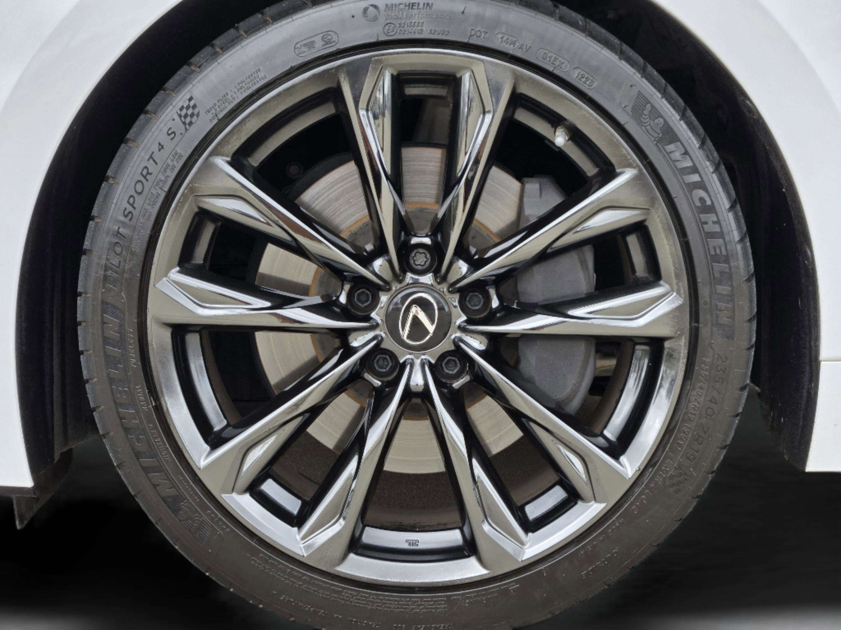 Used 2021 Lexus IS 350 F Sport w/ Navigation Package image 19