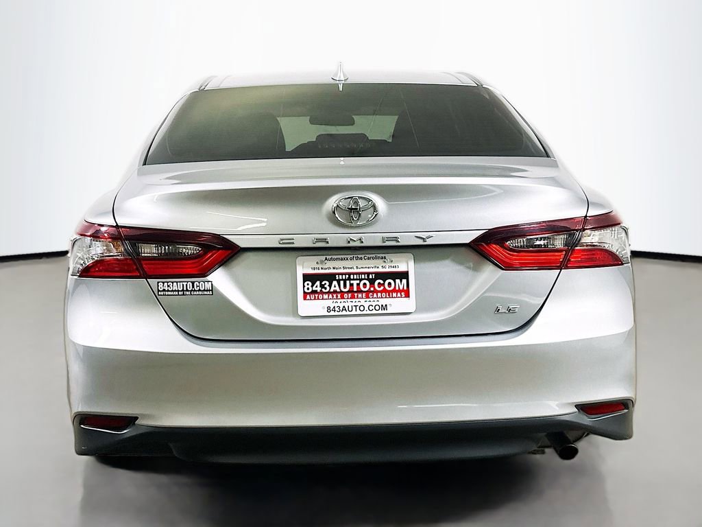 Used 2024 Toyota Camry LE image 6