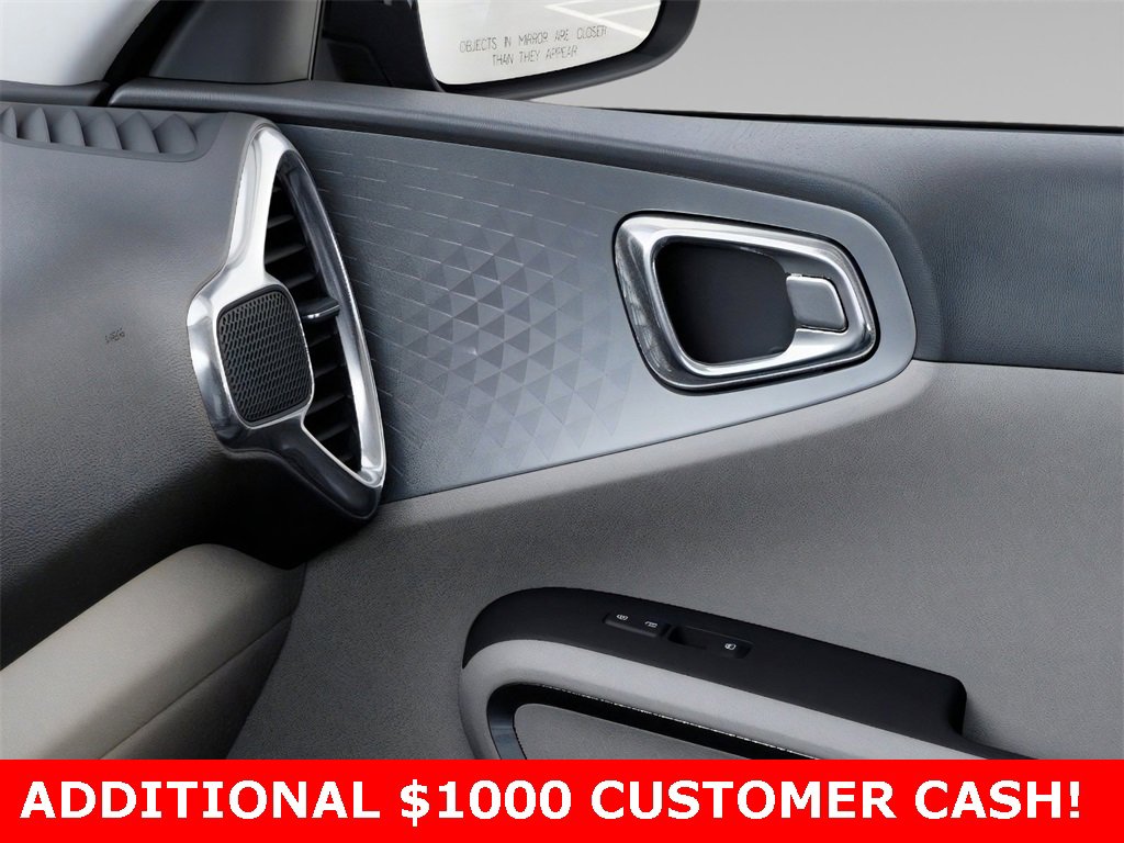 New 2025 Kia Soul LX image 25