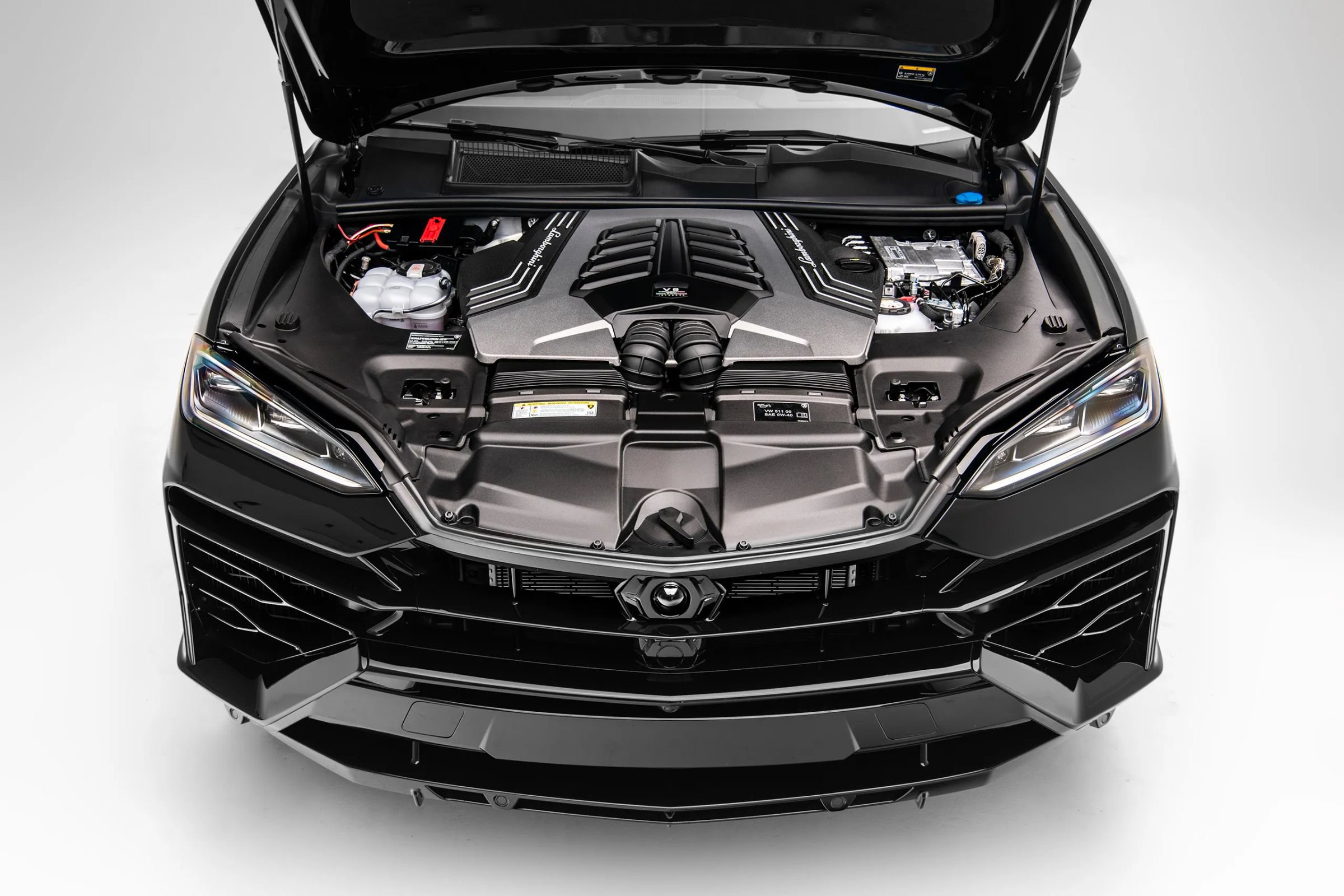 Used 2026 Lamborghini Urus SE AWD/4WD image 27
