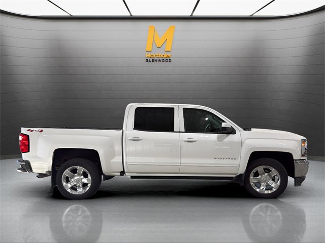 Used 2018 Chevrolet Silverado 1500 LT w/ LT Eassist Package image 2