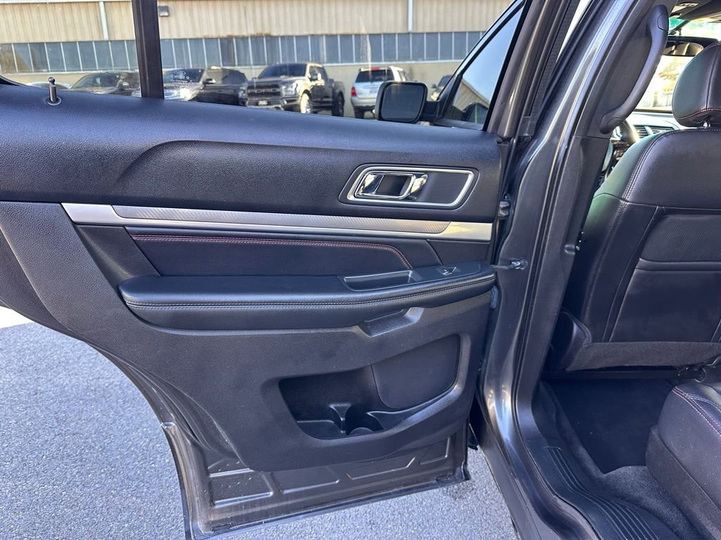 Used 2016 Ford Explorer Sport w/ Equipment Group 401A AWD/4WD image 22