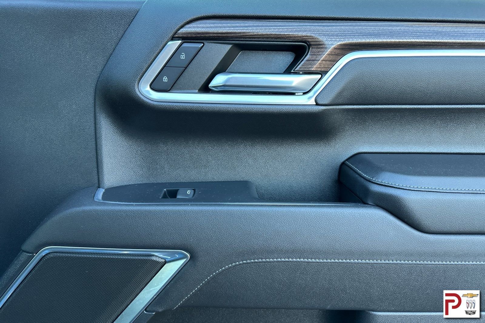 Certified 2023 Chevrolet Silverado 1500 RST w/ Z71 Off-Road Package image 19