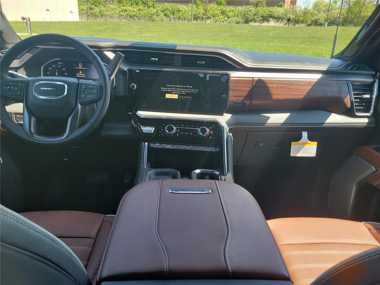 New 2026 GMC Sierra 2500 Denali Ultimate AWD/4WD image 10