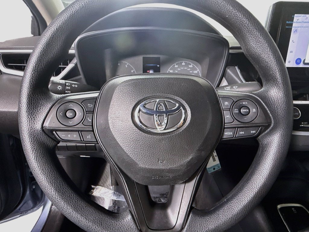 Used 2024 Toyota Corolla LE FWD image 12