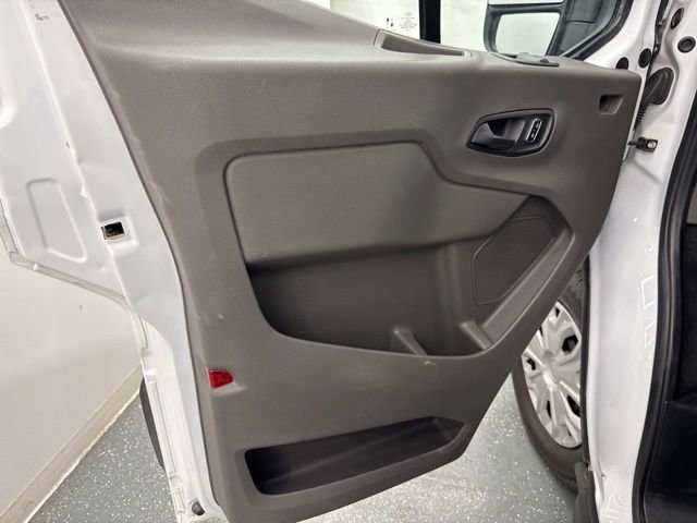 Used 2023 Ford Transit 350 XLT RWD image 15