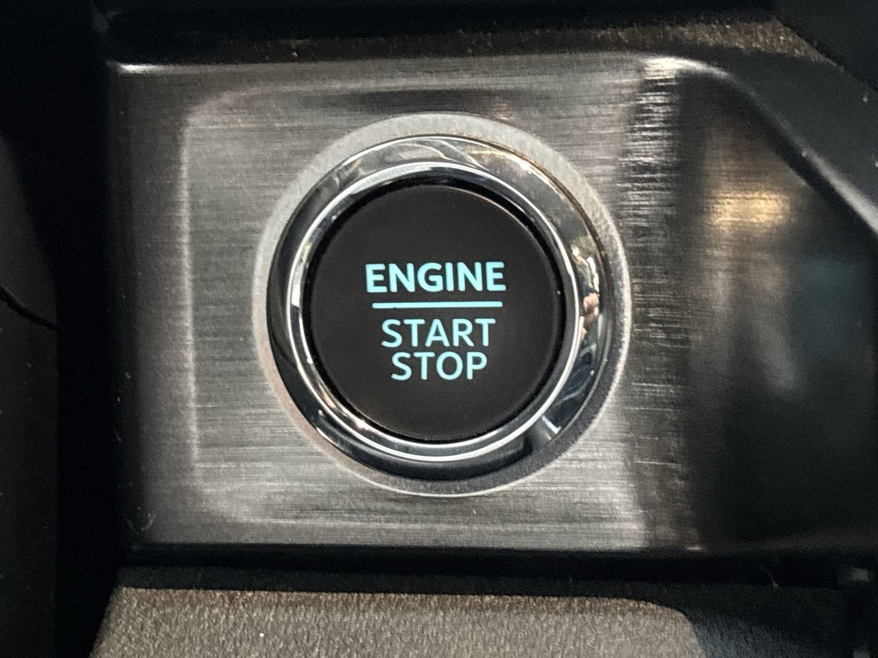 Used 2024 Ford F250 Lariat w/ Lariat Ultimate Package image 32