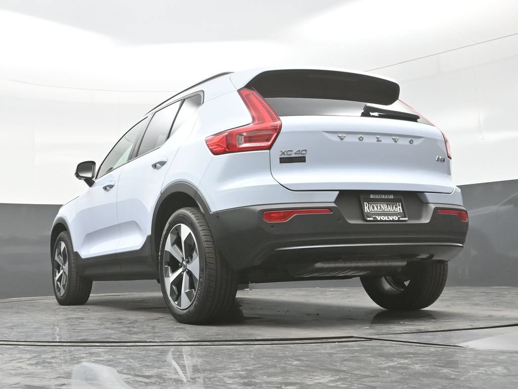 New 2026 Volvo XC40 B5 Plus w/ Climate Package AWD/4WD image 27