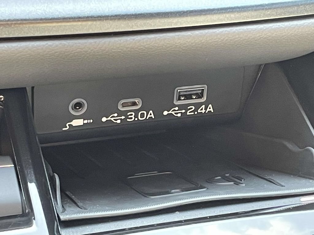 Certified 2025 Subaru Outback Wilderness AWD/4WD image 19