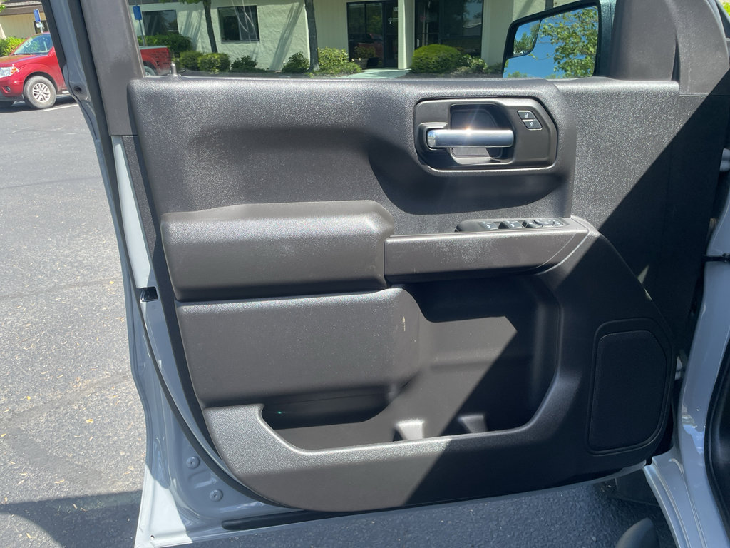 Used 2024 Chevrolet Silverado 1500 Custom Trail Boss w/ Turbomax Blackout Package image 26