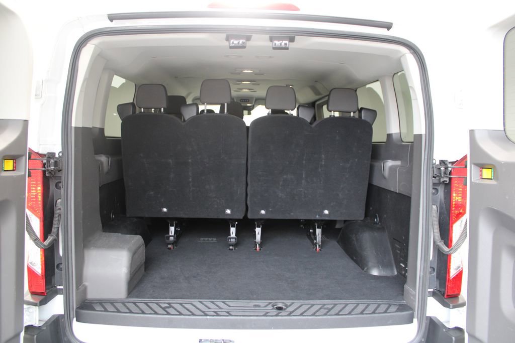 Used 2023 Ford Transit 350 XLT image 14