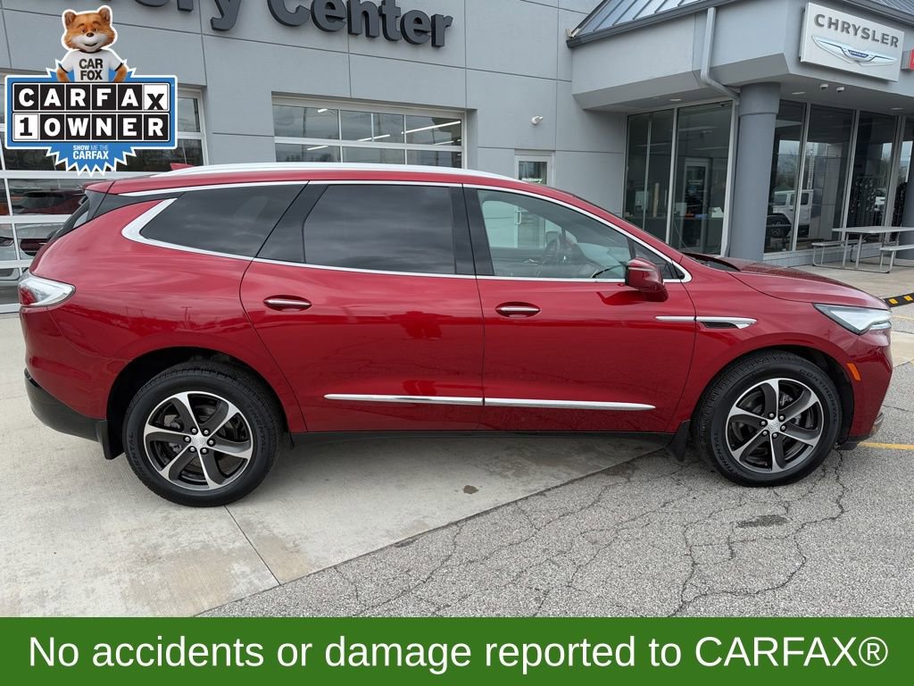 Used 2022 Buick Enclave Essence w/ Experience Buick Package image 4