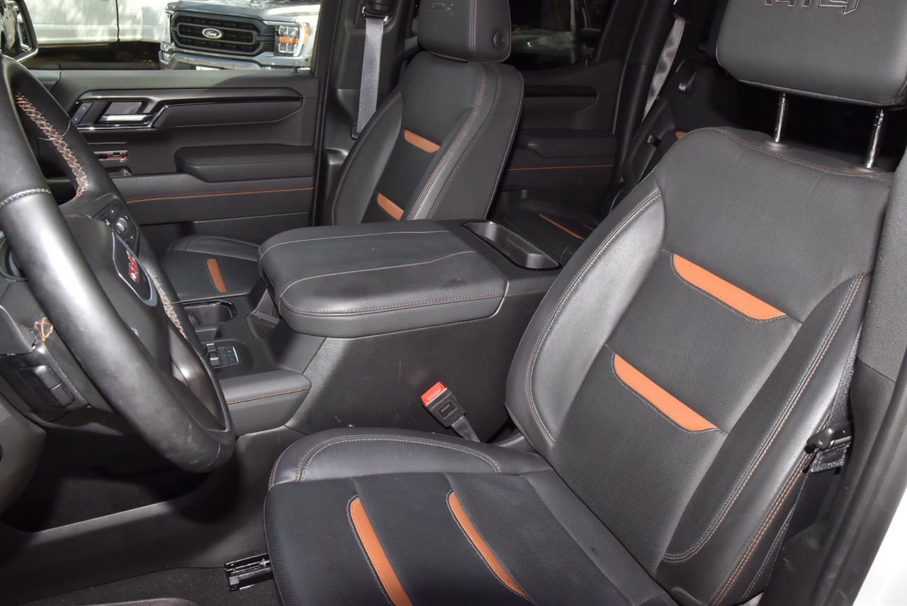 Used 2025 GMC Sierra 1500 AT4 w/ AT4 Premium Package image 34