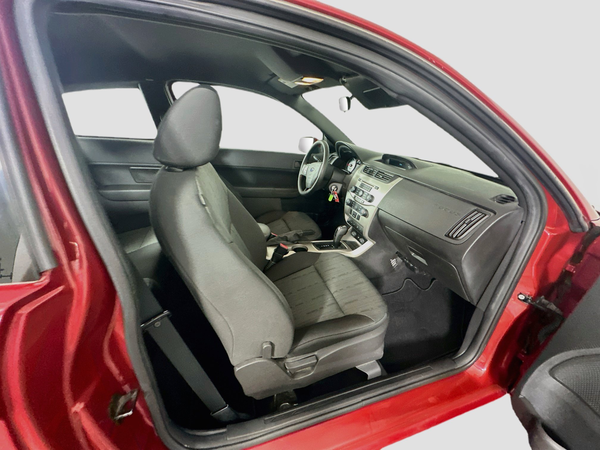 Used 2010 Ford Focus SE FWD image 26