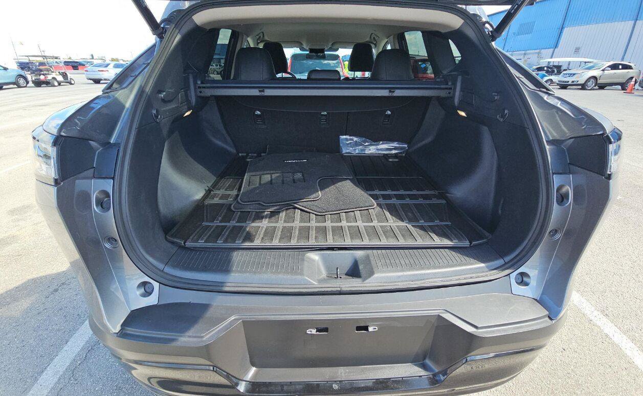 Used 2025 Nissan Murano SV w/ Cargo Package AWD/4WD image 7