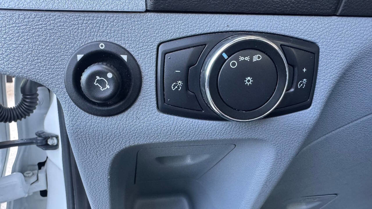 Used 2018 Ford Transit 250 138 image 15