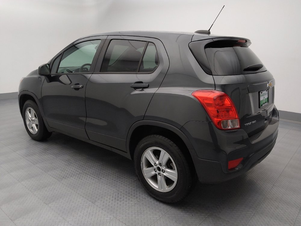 Used 2020 Chevrolet Trax LS w/ Tint and Cruise Package image 3