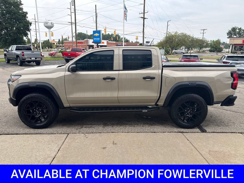 Used 2024 Chevrolet Colorado Trail Boss w/ LPO, Dark Essentials Package AWD/4WD image 9