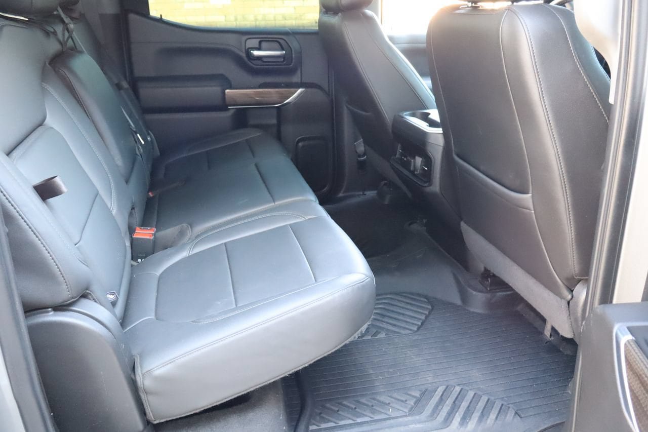 Used 2020 Chevrolet Silverado 1500 LT Trail Boss AWD/4WD image 17